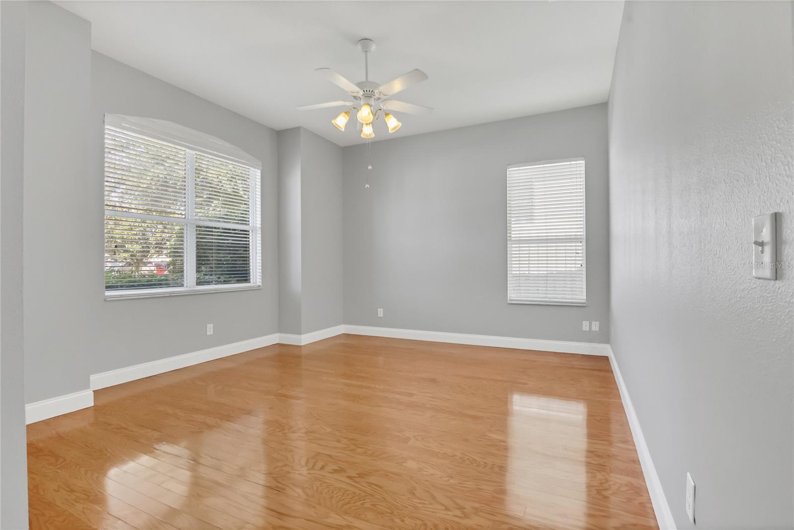 Image 6 of 32 For 144 Lombard Circle