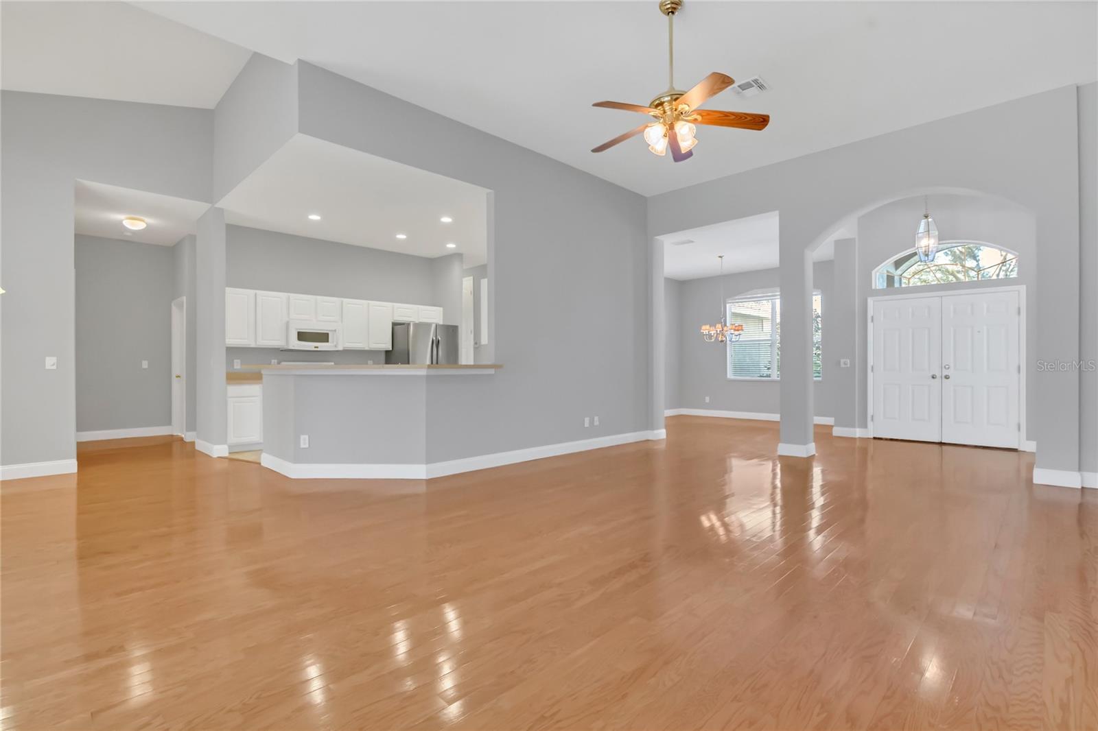 Image 8 of 32 For 144 Lombard Circle