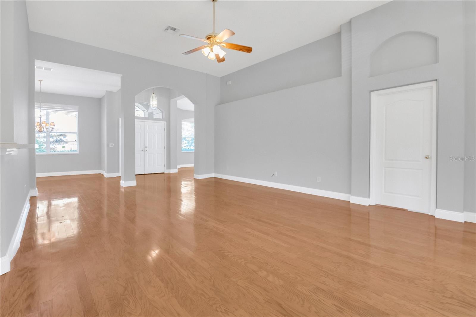 Image 9 of 32 For 144 Lombard Circle