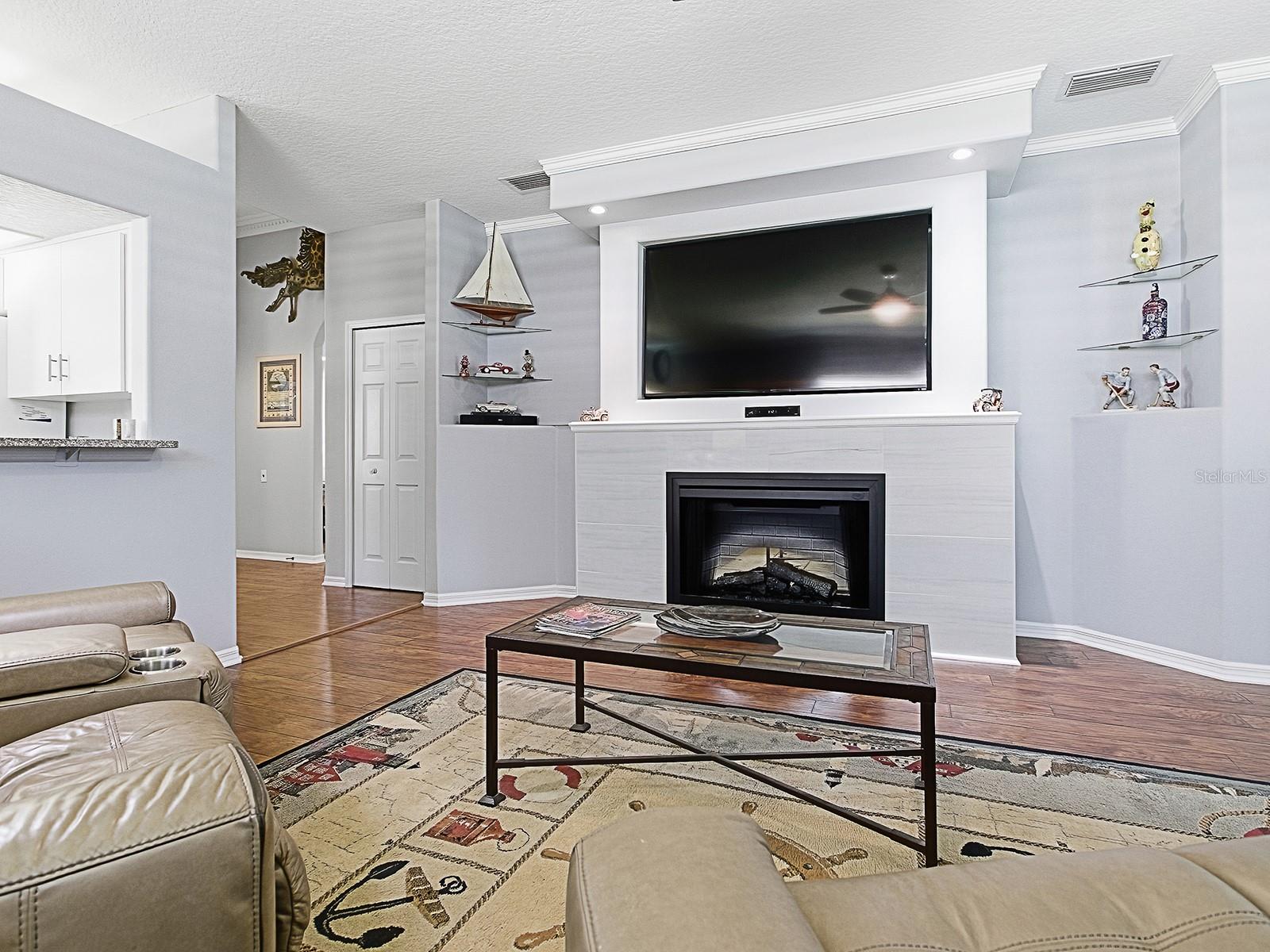 Image 10 of 41 For 3592 Tropical Seas Loop