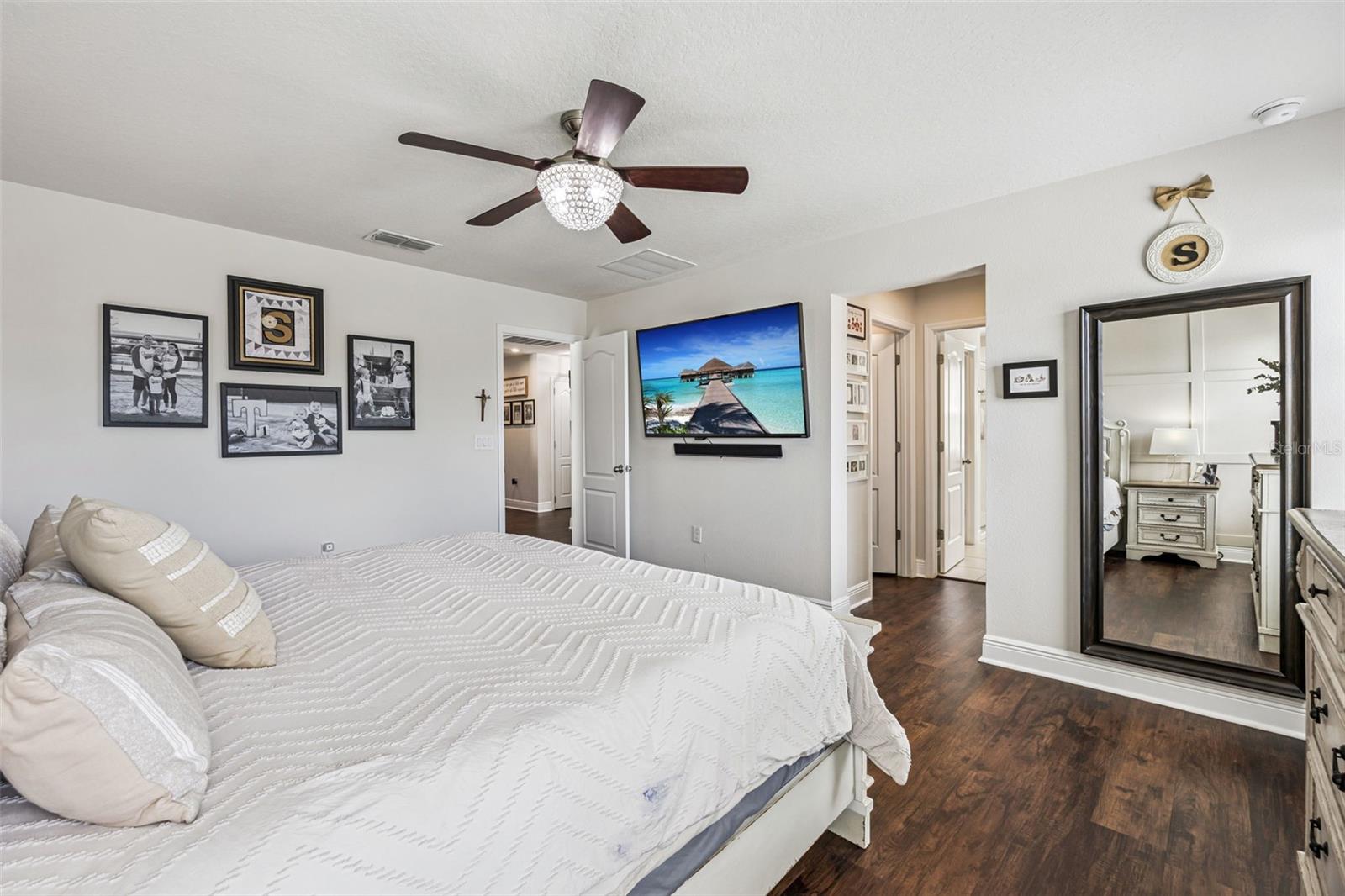 Image 16 of 43 For 17429 Painted Leaf Way