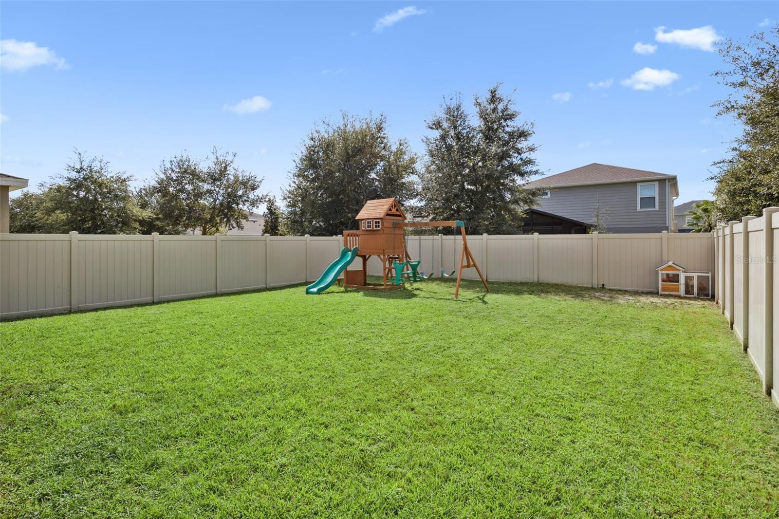 Image 33 of 43 For 17429 Painted Leaf Way