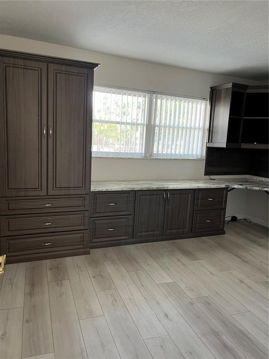 Image 11 of 20 For 601 Mcdonald Street 303