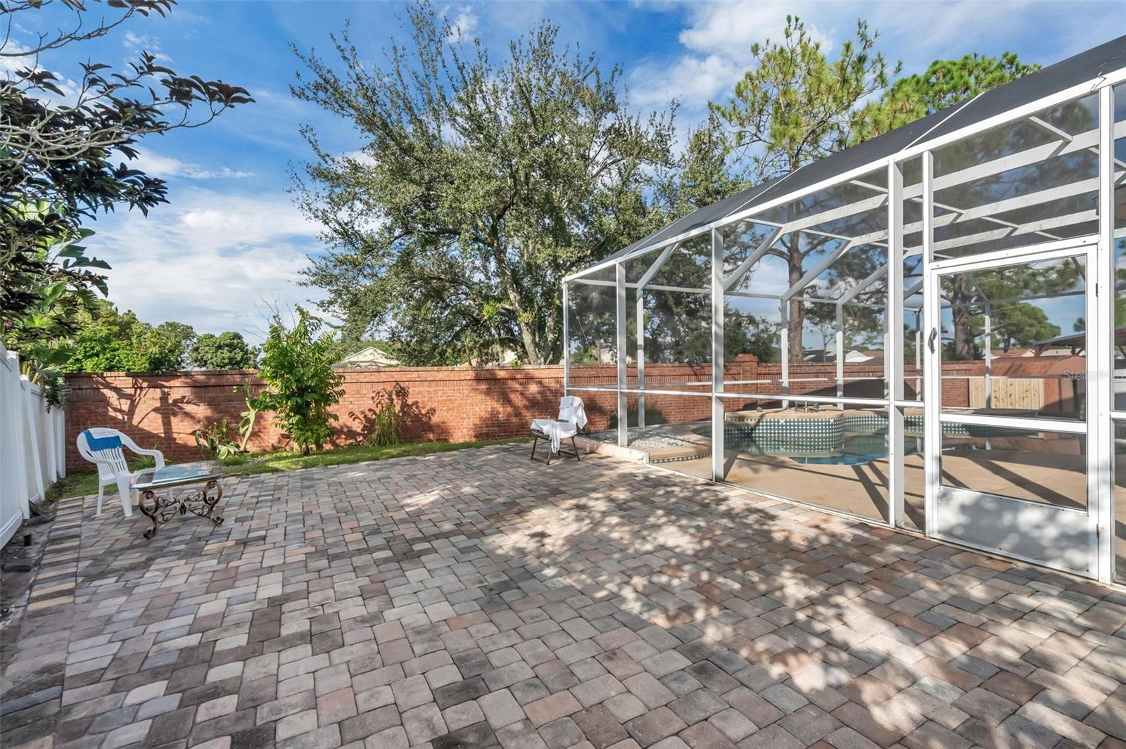 Image 22 of 47 For 12200 Holly Jane Court