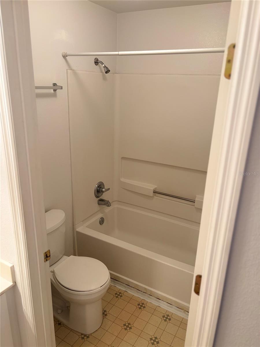 Image 8 of 16 For 8804 Grand Palms Circle Unit B