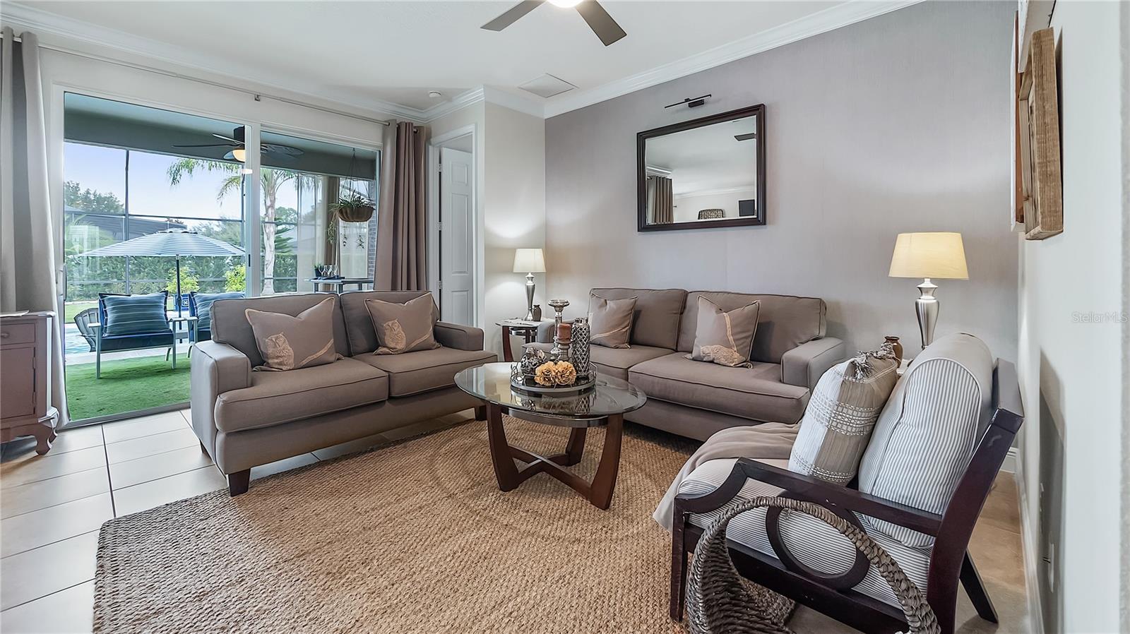 Image 10 of 47 For 16087 Shasta Street