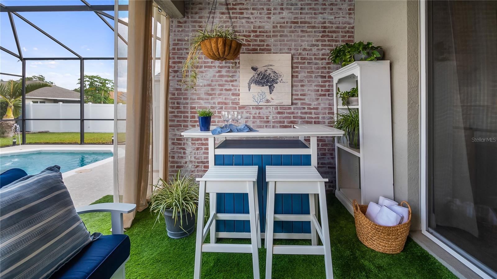 Image 39 of 47 For 16087 Shasta Street