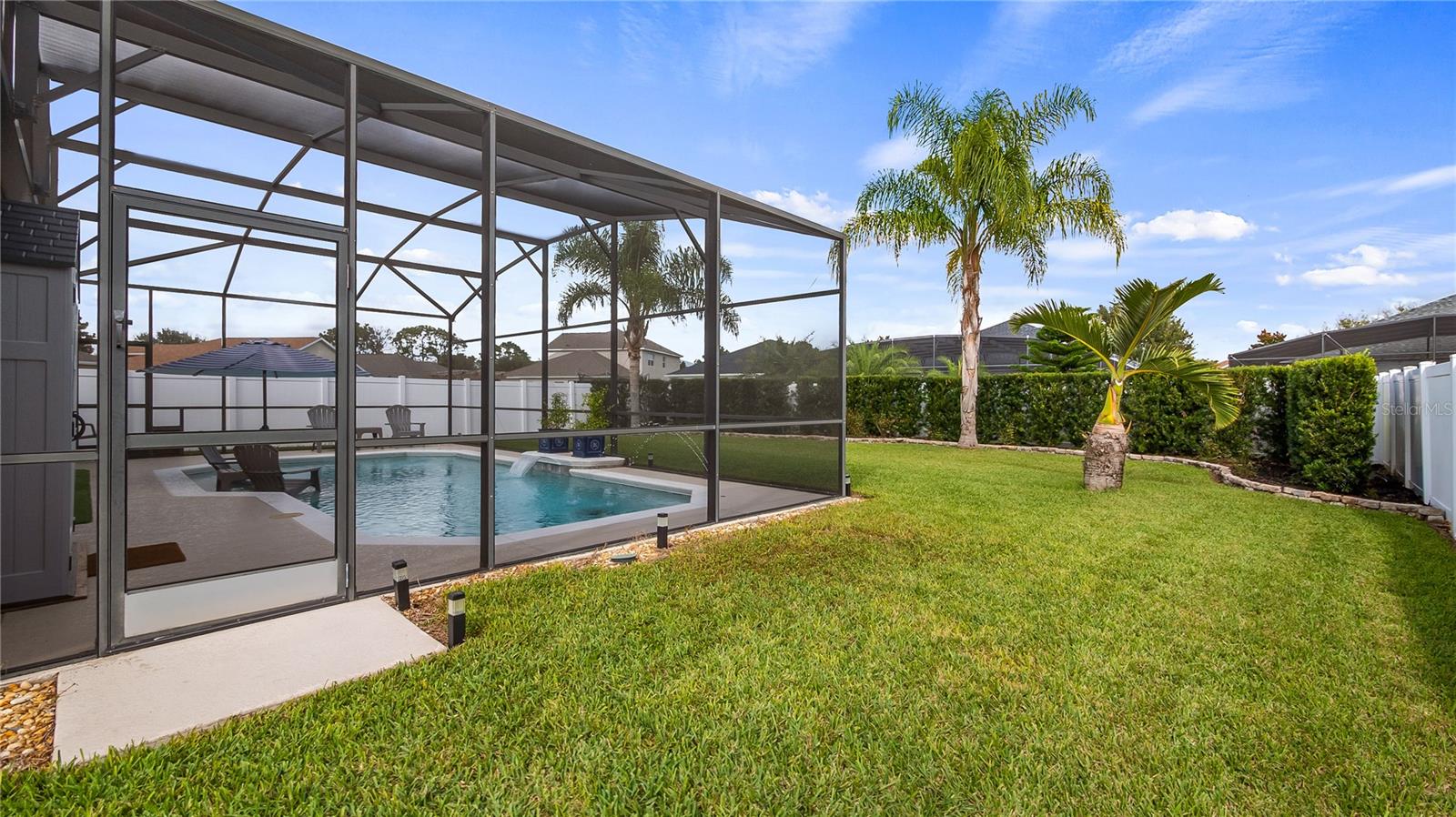 Image 42 of 47 For 16087 Shasta Street