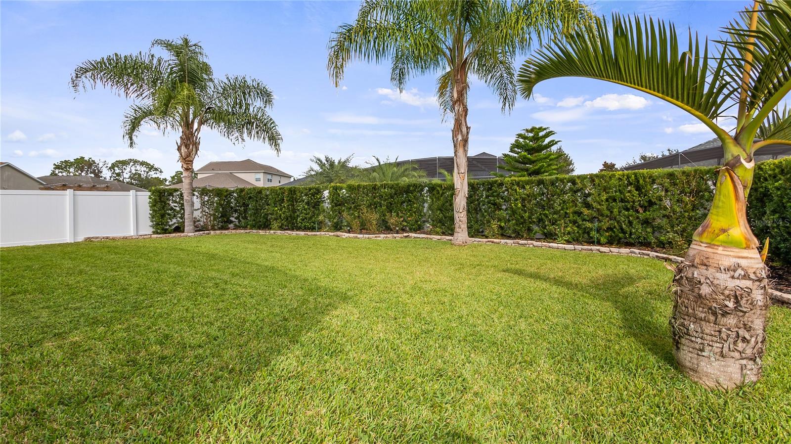 Image 43 of 47 For 16087 Shasta Street