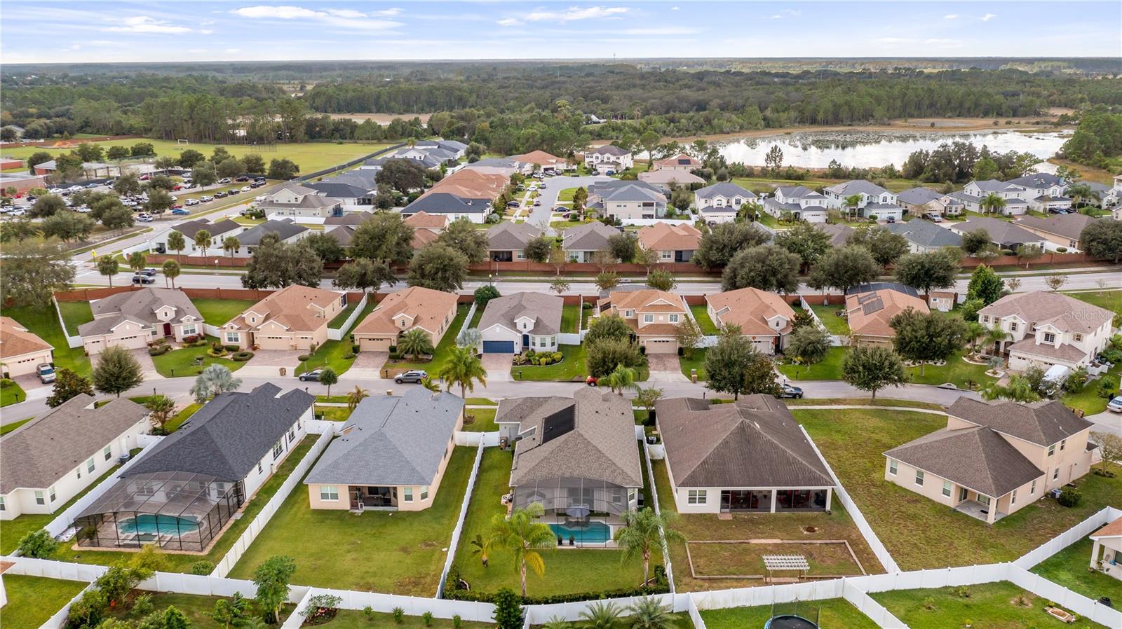 Image 46 of 47 For 16087 Shasta Street