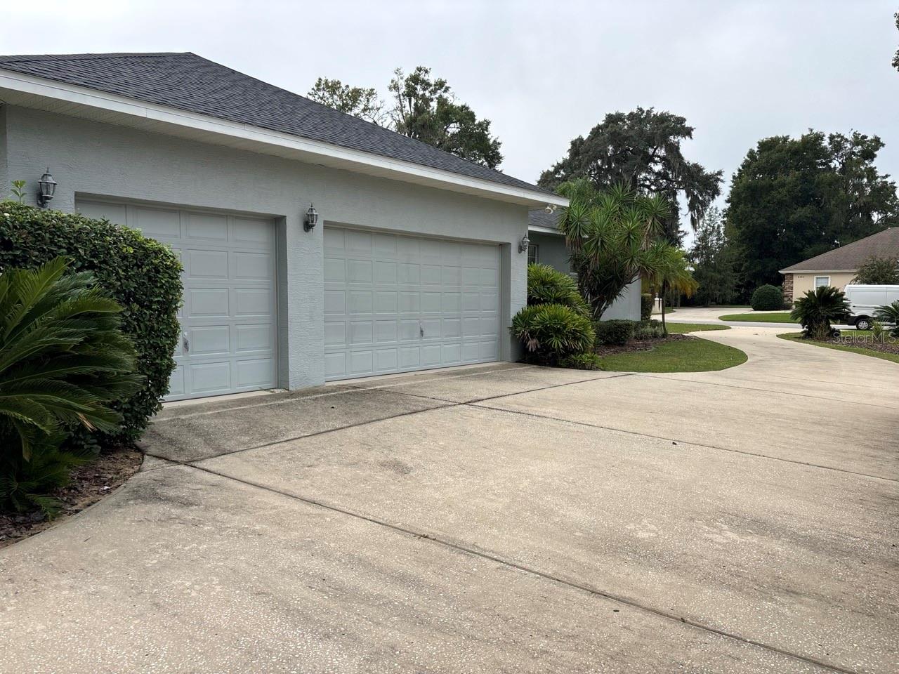 Image 20 of 99 For 2131 25th Street