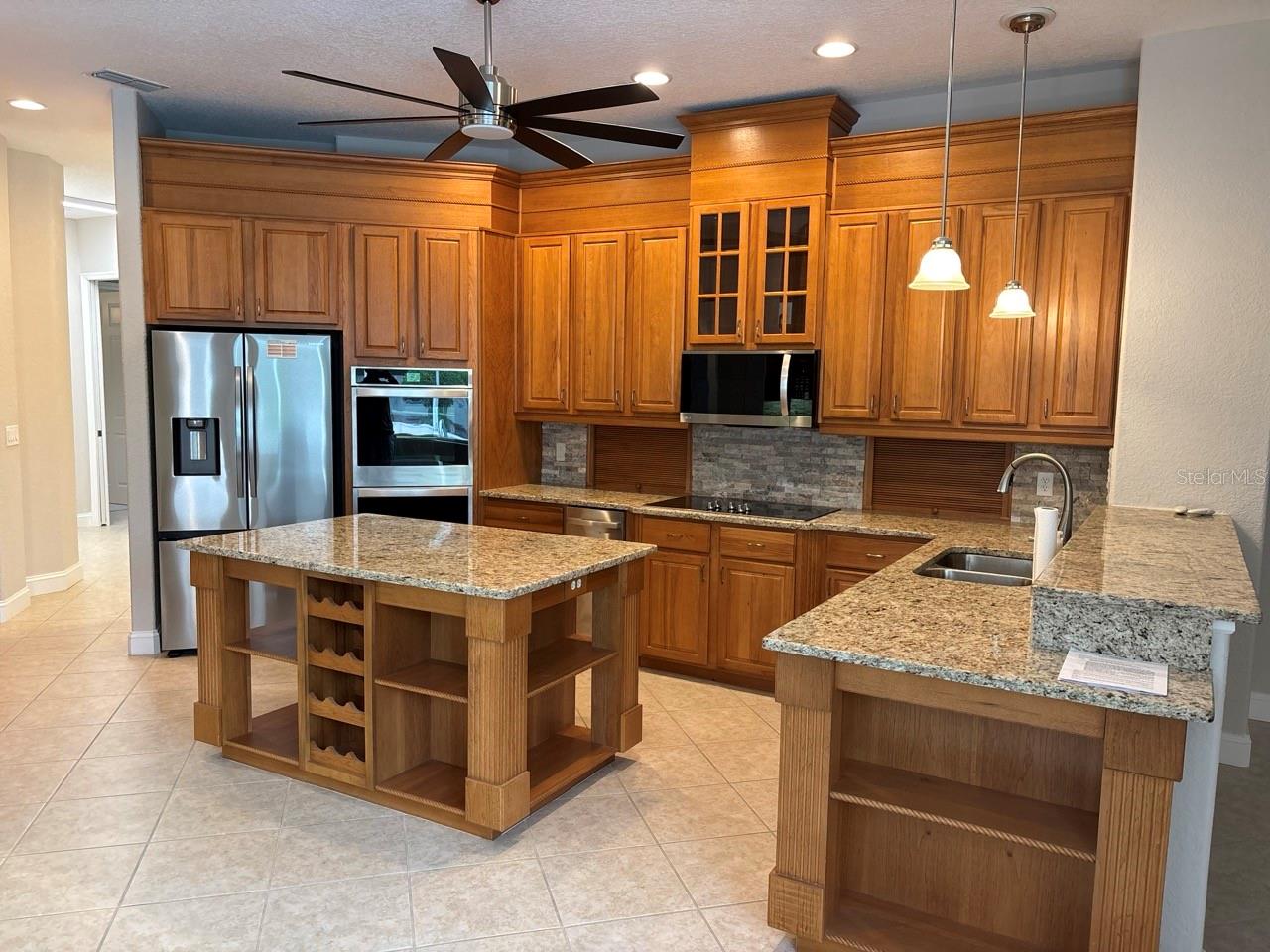 Image 65 of 99 For 2131 25th Street