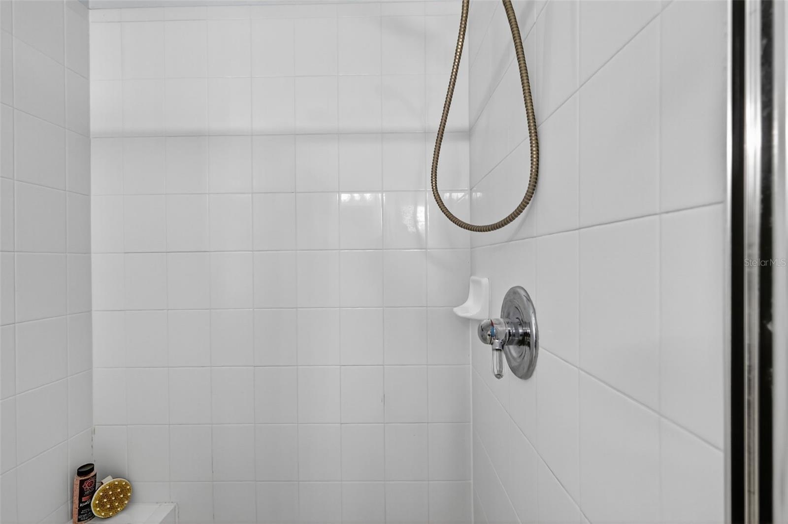 Image 27 of 38 For 7168 173rd Arlington Loop