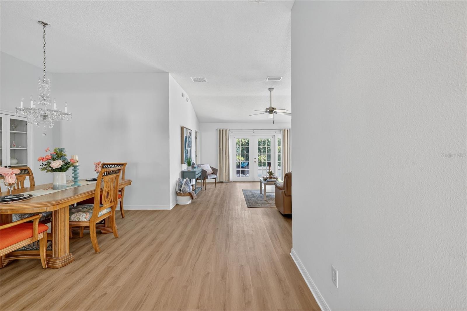 Image 4 of 38 For 7168 173rd Arlington Loop