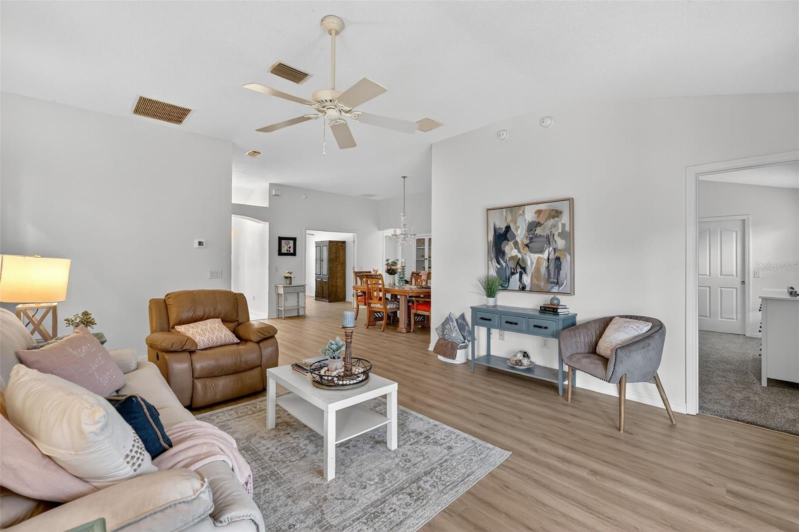 Image 8 of 38 For 7168 173rd Arlington Loop