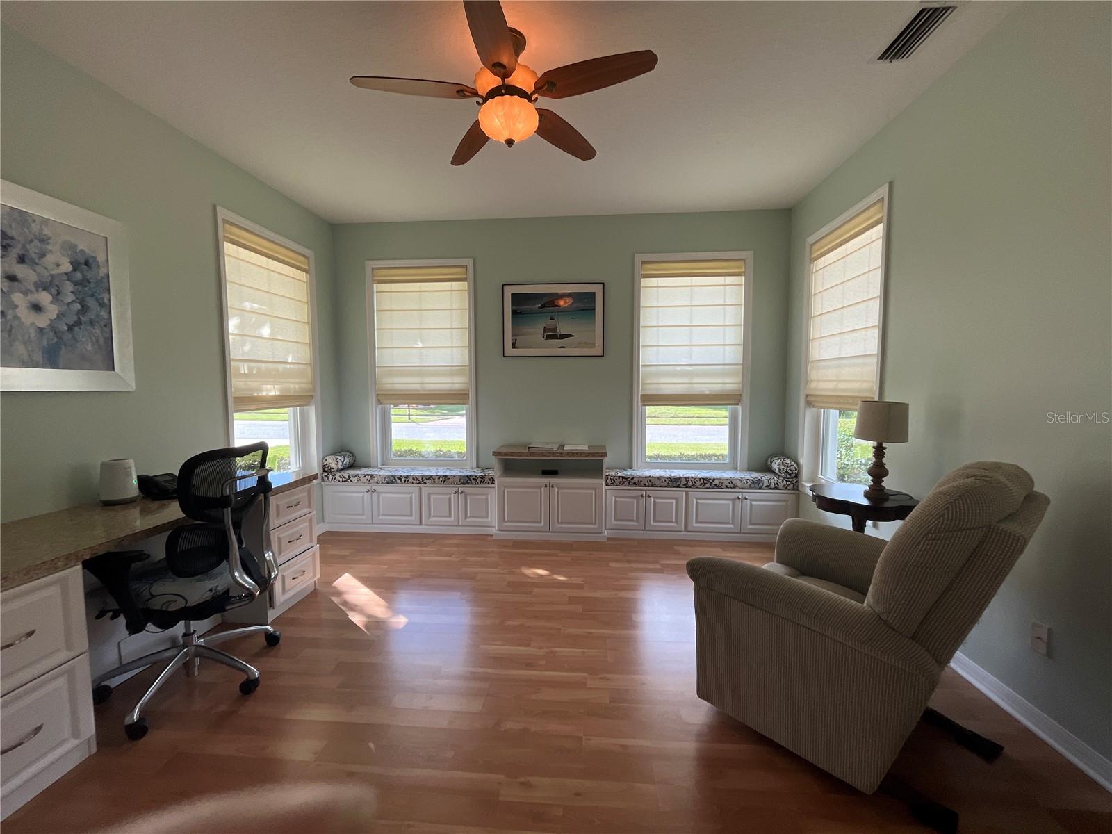 Image 23 of 29 For 4415 Antietam Creek Trail