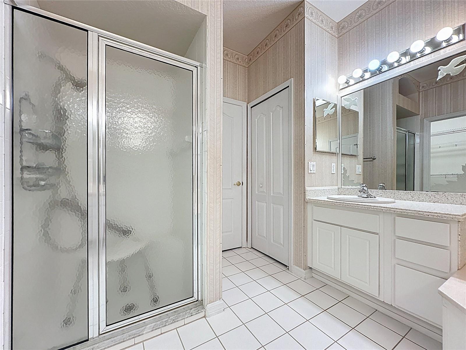 Image 20 of 66 For 4246 Newland Street