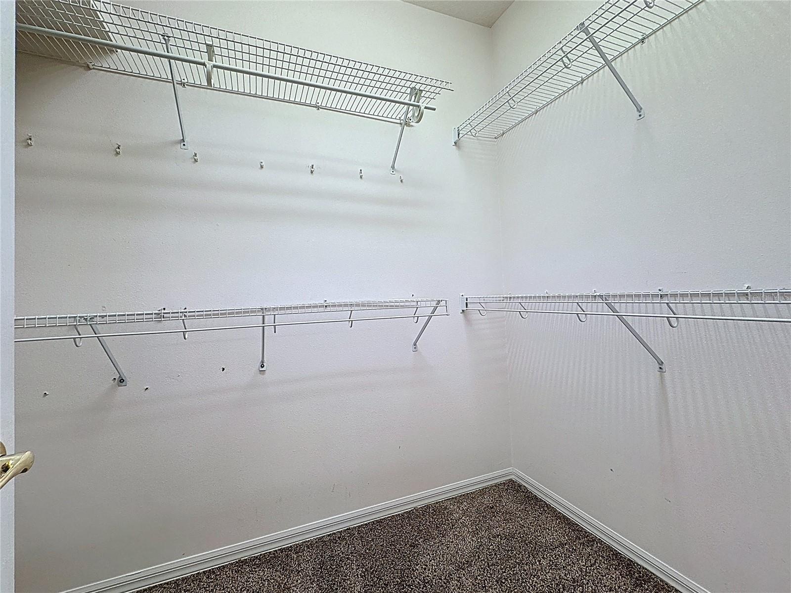 Image 21 of 66 For 4246 Newland Street