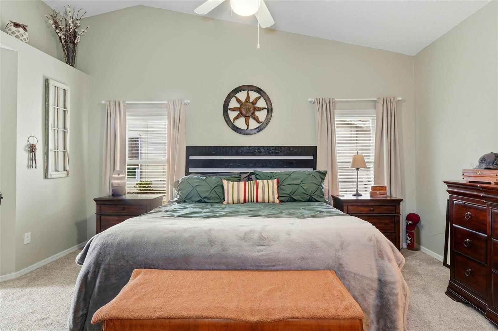 Image 21 of 40 For 26234 Glen Eagle Drive