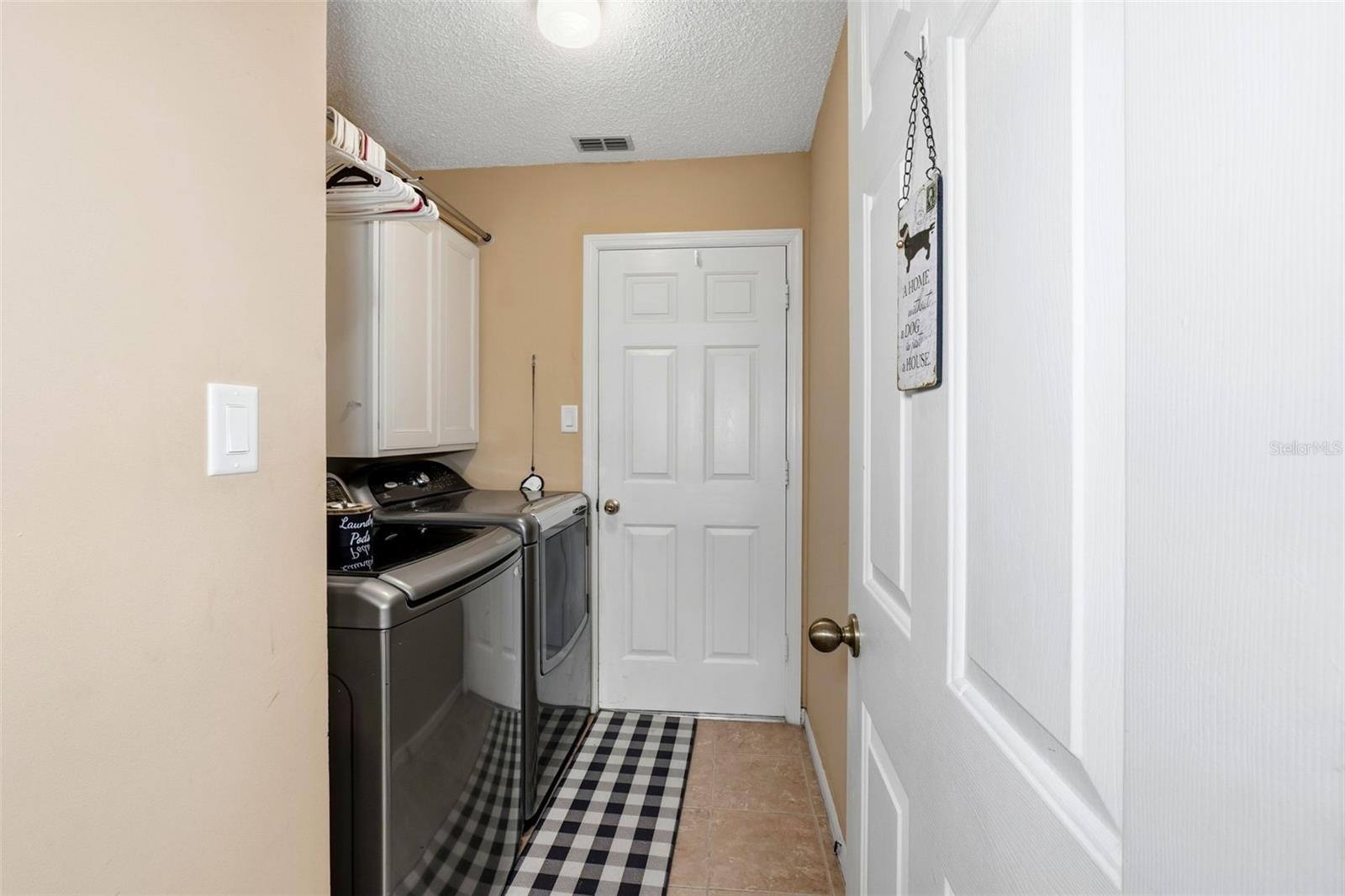 Image 27 of 40 For 26234 Glen Eagle Drive