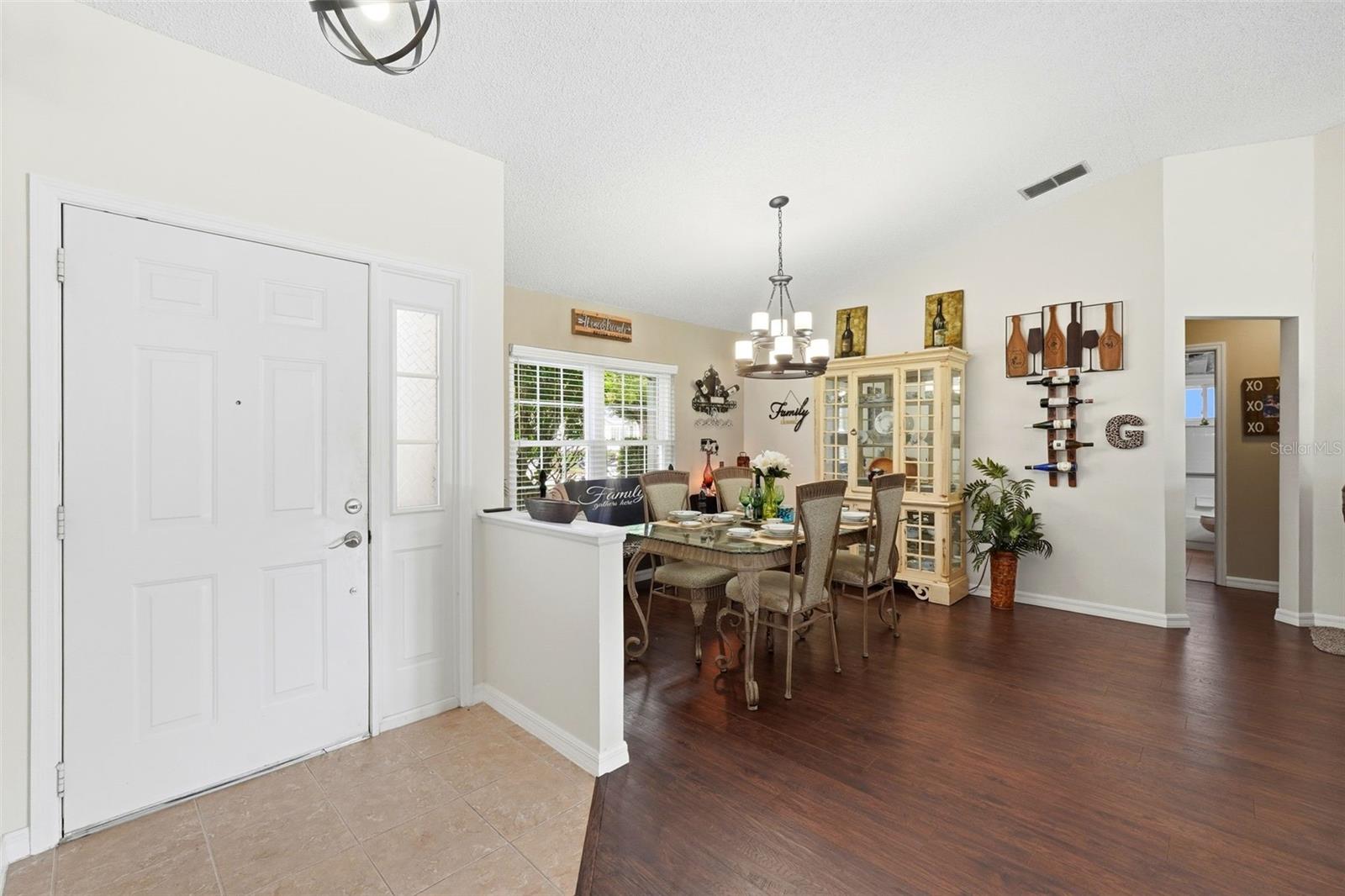 Image 5 of 40 For 26234 Glen Eagle Drive