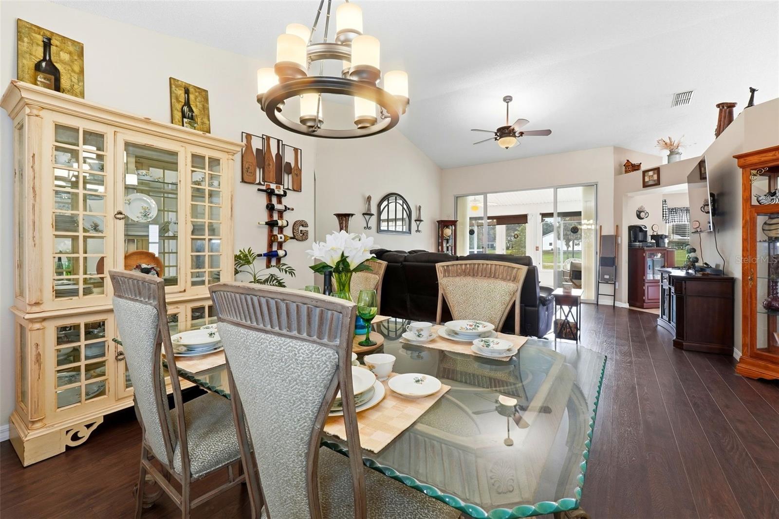 Image 8 of 40 For 26234 Glen Eagle Drive