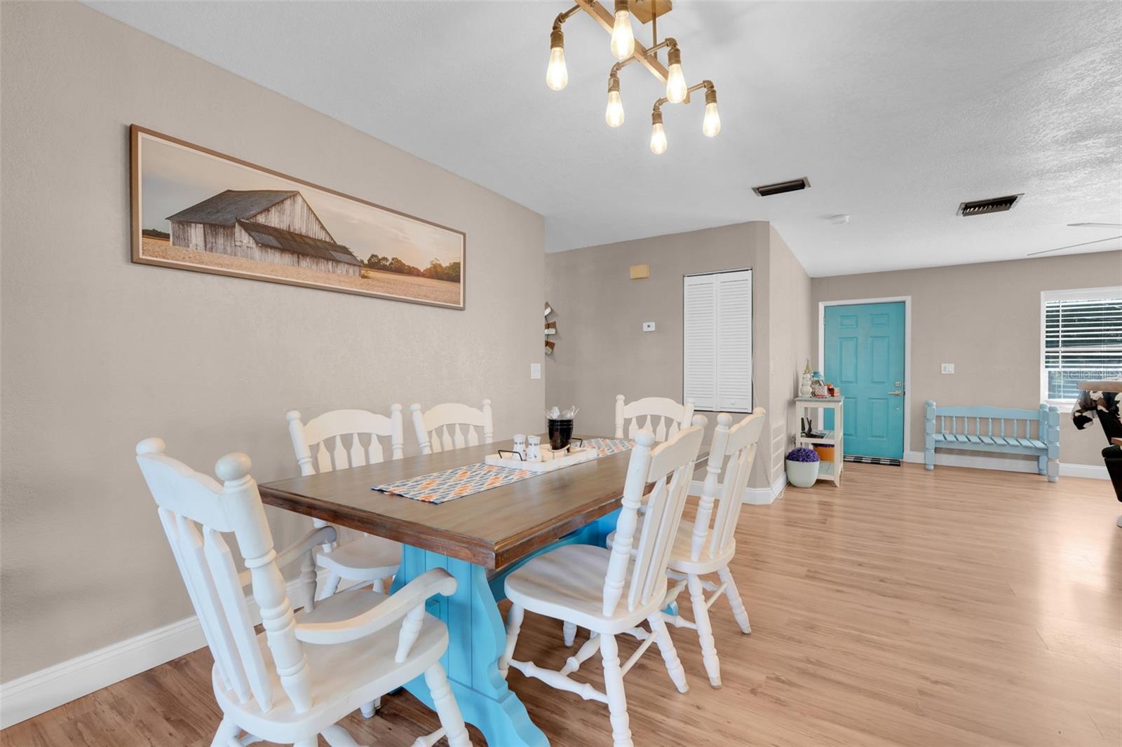 Image 12 of 42 For 109 Fruitwood Avenue