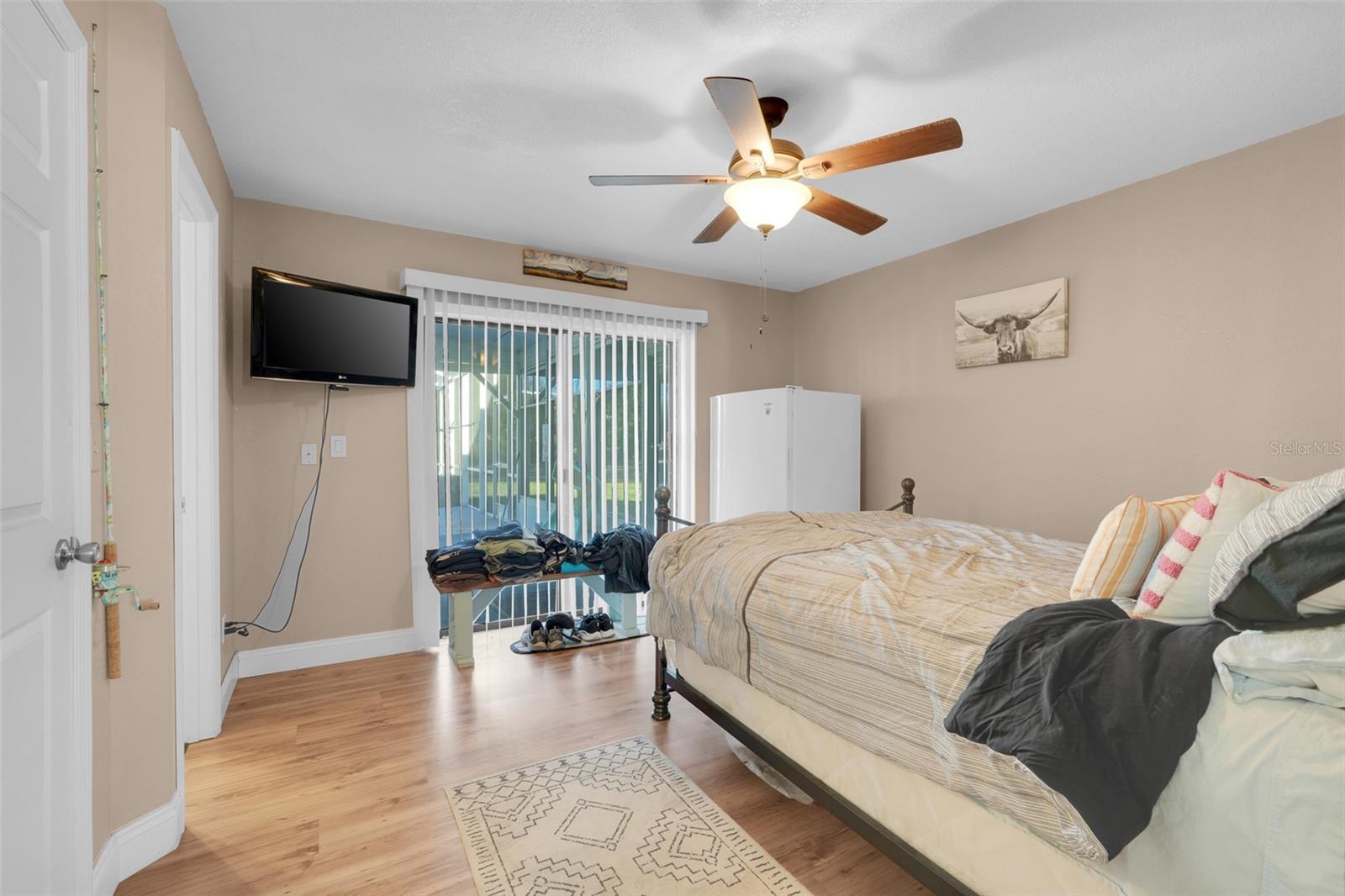 Image 21 of 42 For 109 Fruitwood Avenue