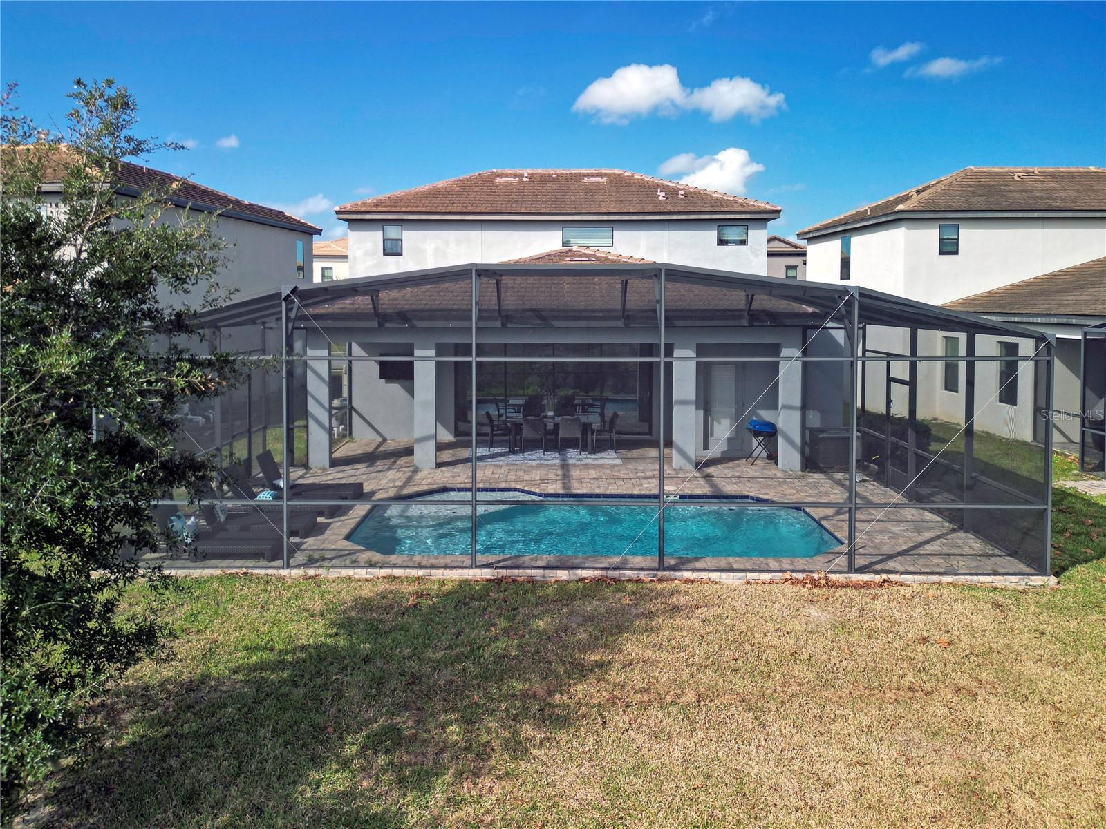 Image 15 of 33 For 132 Angelas Avenue