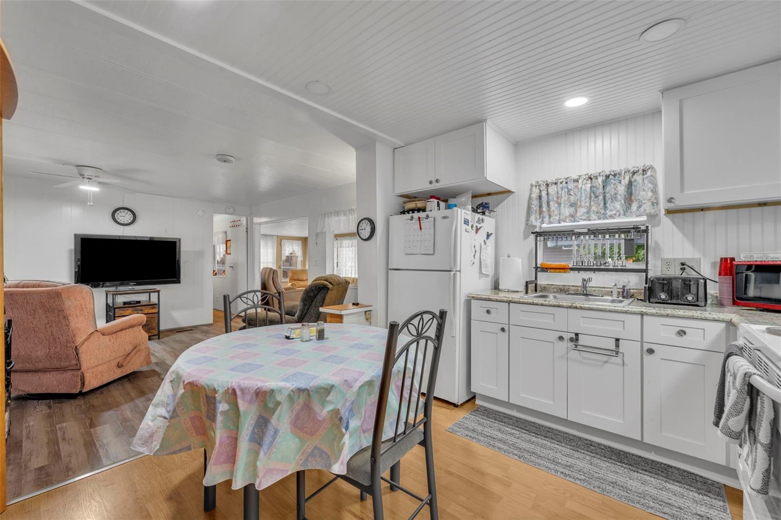 Image 3 of 22 For 78 Mauna Loa Drive