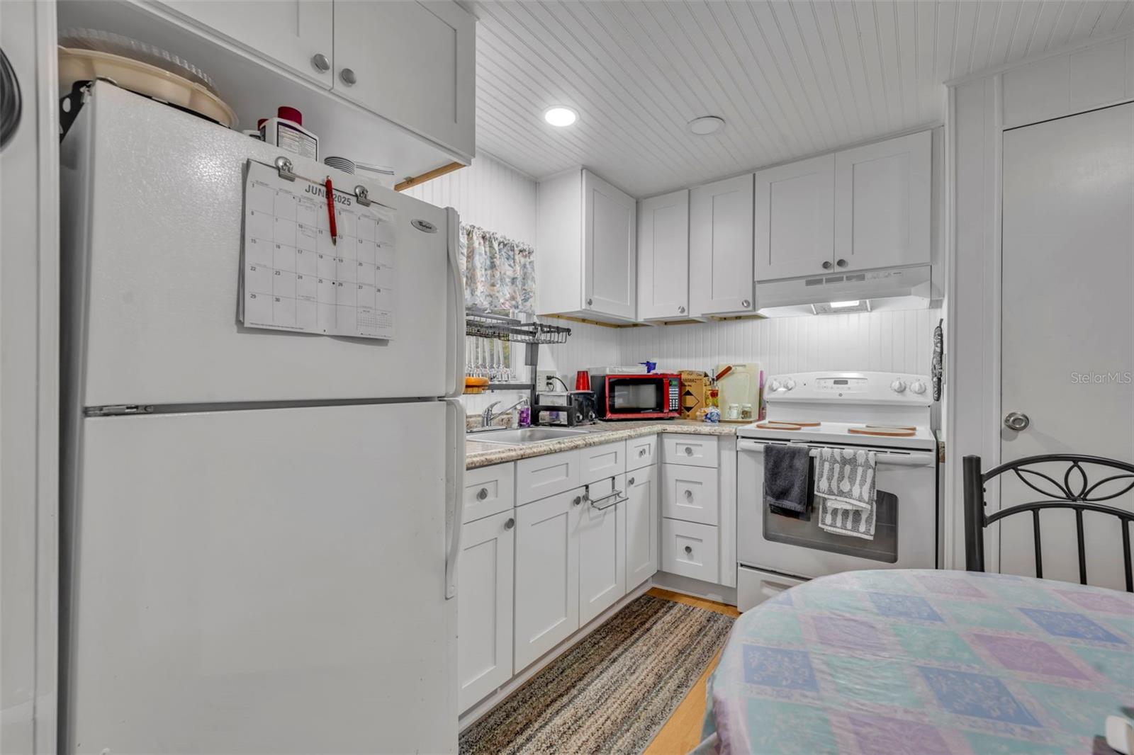 Image 6 of 22 For 78 Mauna Loa Drive