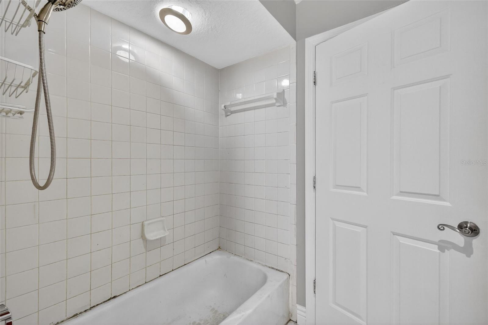 Image 19 of 27 For 36751 Sundance Drive