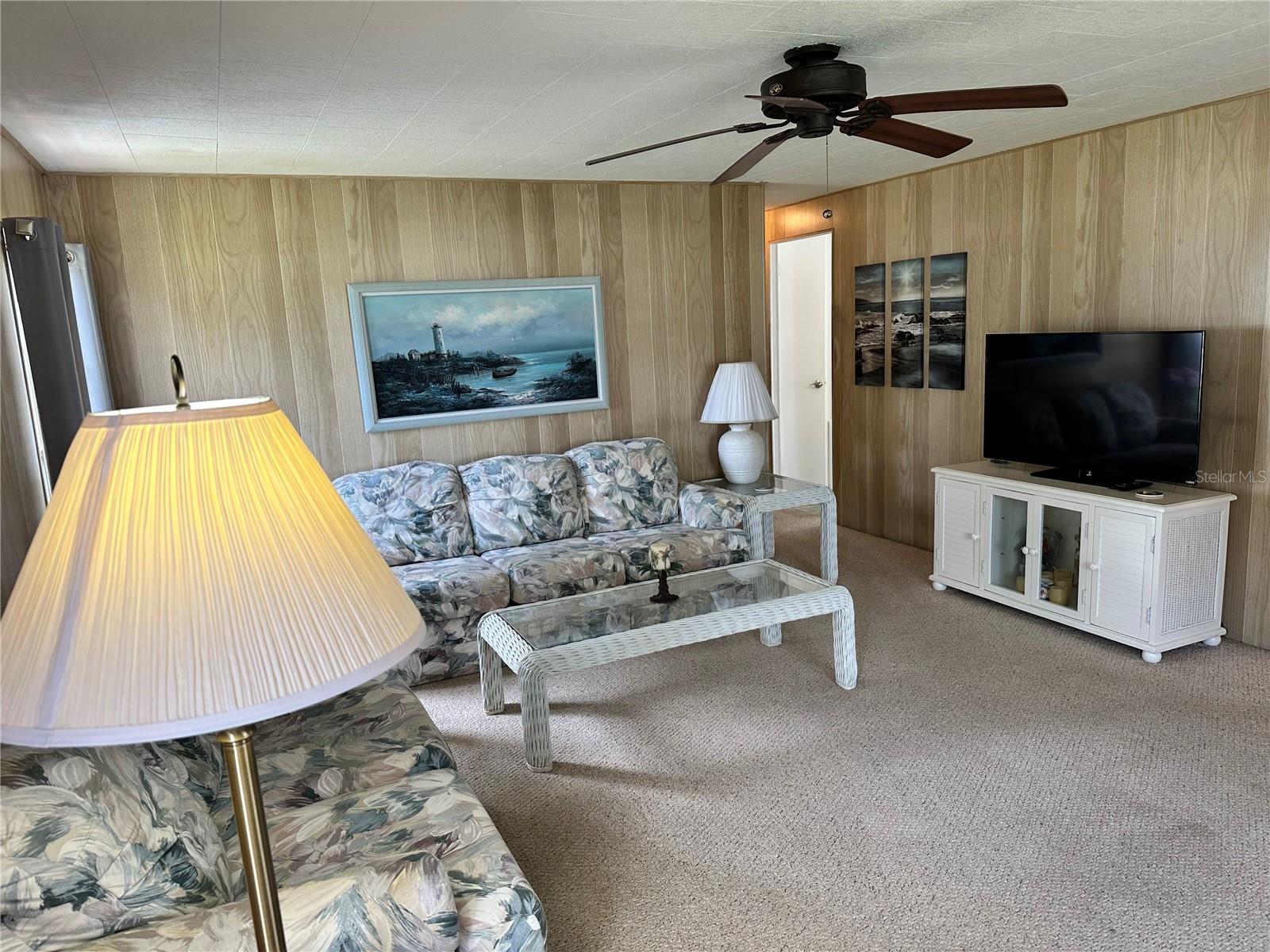 Image 5 of 35 For 28 Harbor Oaks Drive