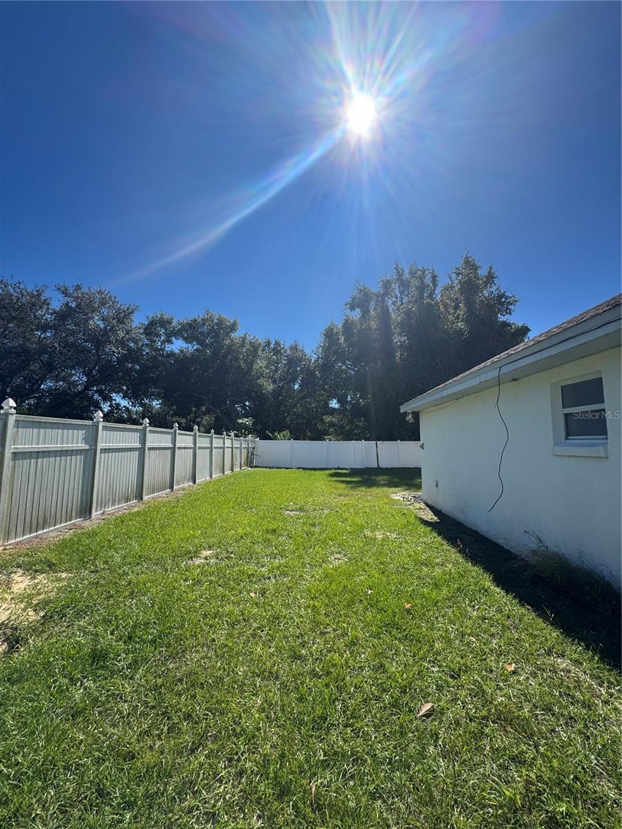 Image 22 of 24 For 11748 Constance Way