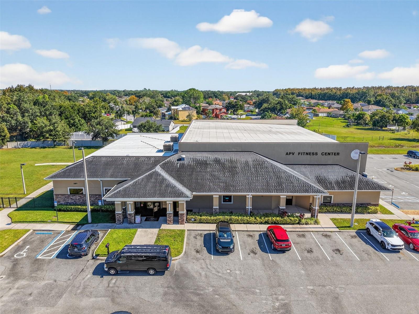 Image 14 of 15 For 955 Cambridge Court