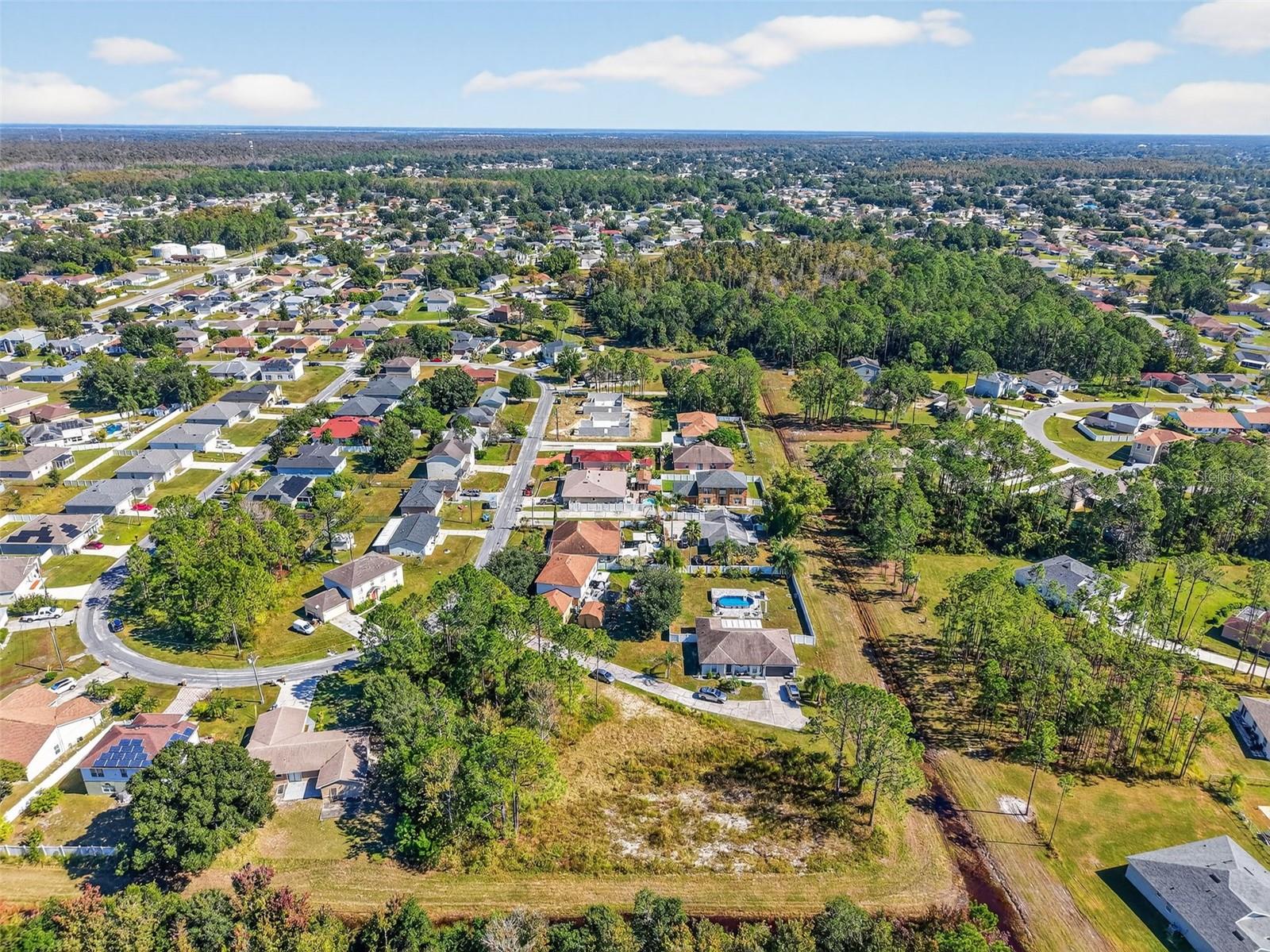 Image 5 of 15 For 955 Cambridge Court