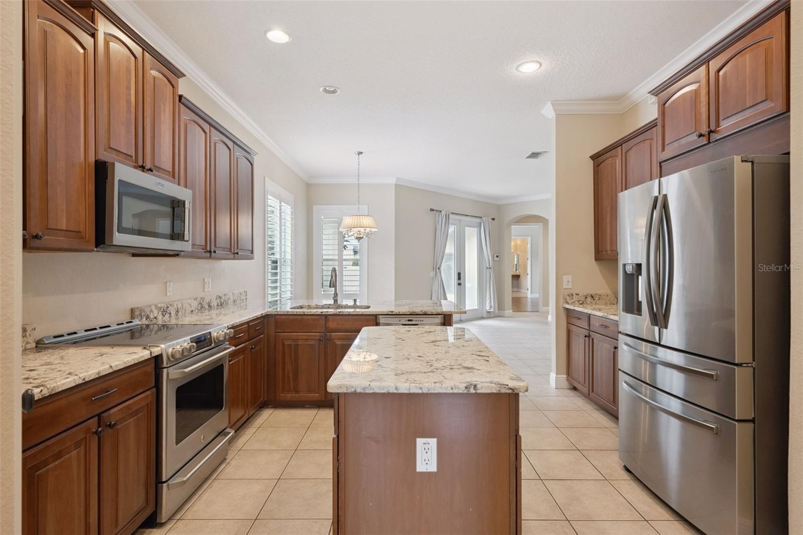 Image 12 of 36 For 312 Balfour Drive