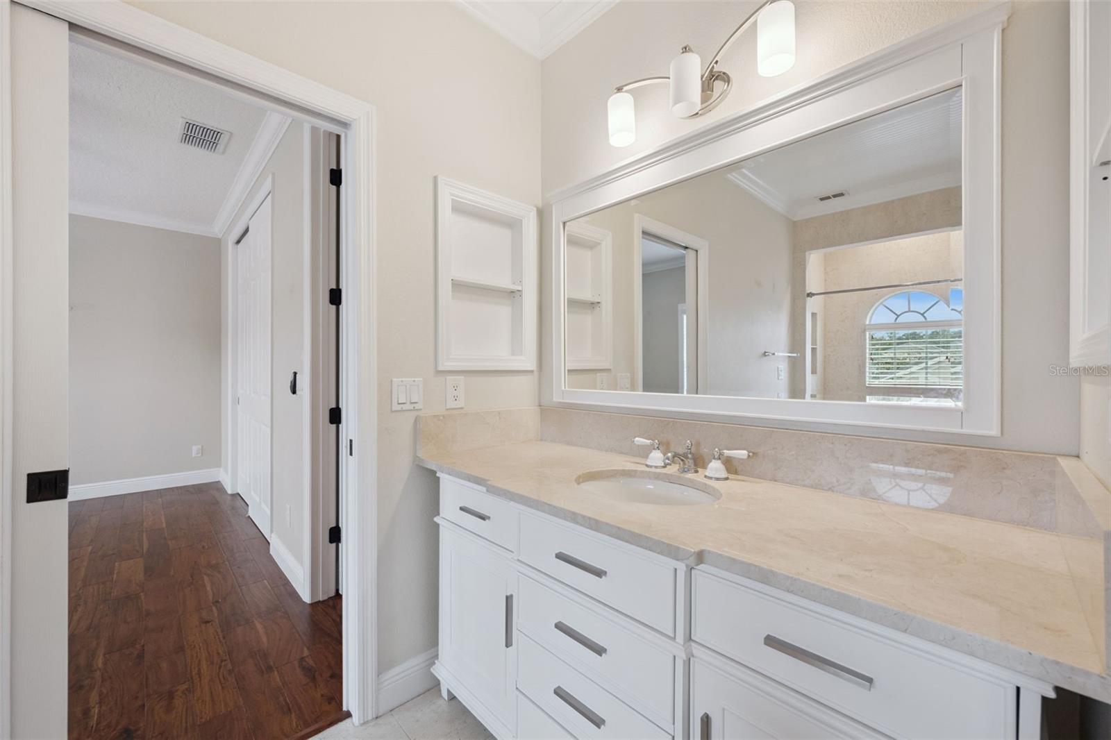 Image 21 of 36 For 312 Balfour Drive