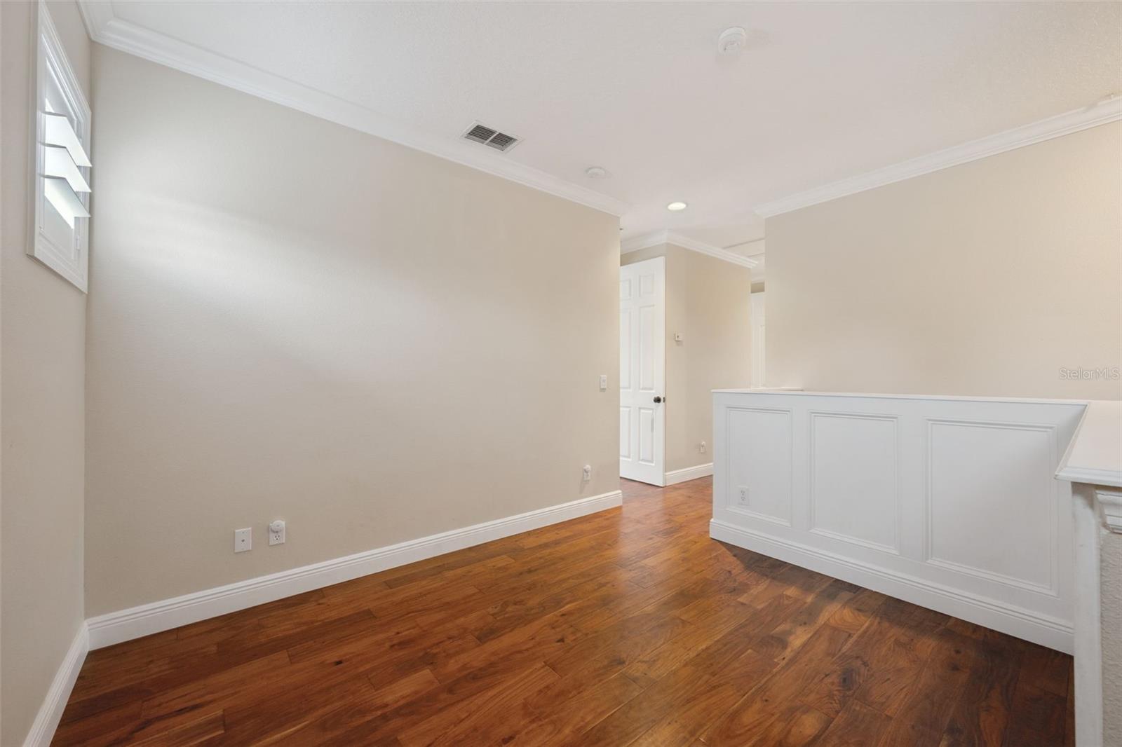 Image 25 of 36 For 312 Balfour Drive