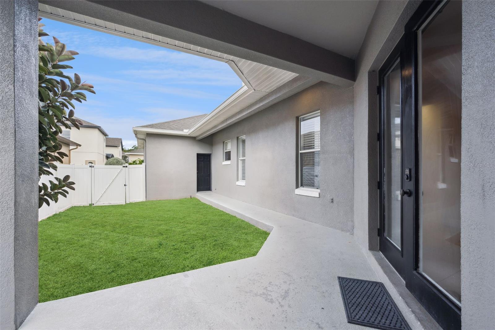 Image 6 of 36 For 312 Balfour Drive