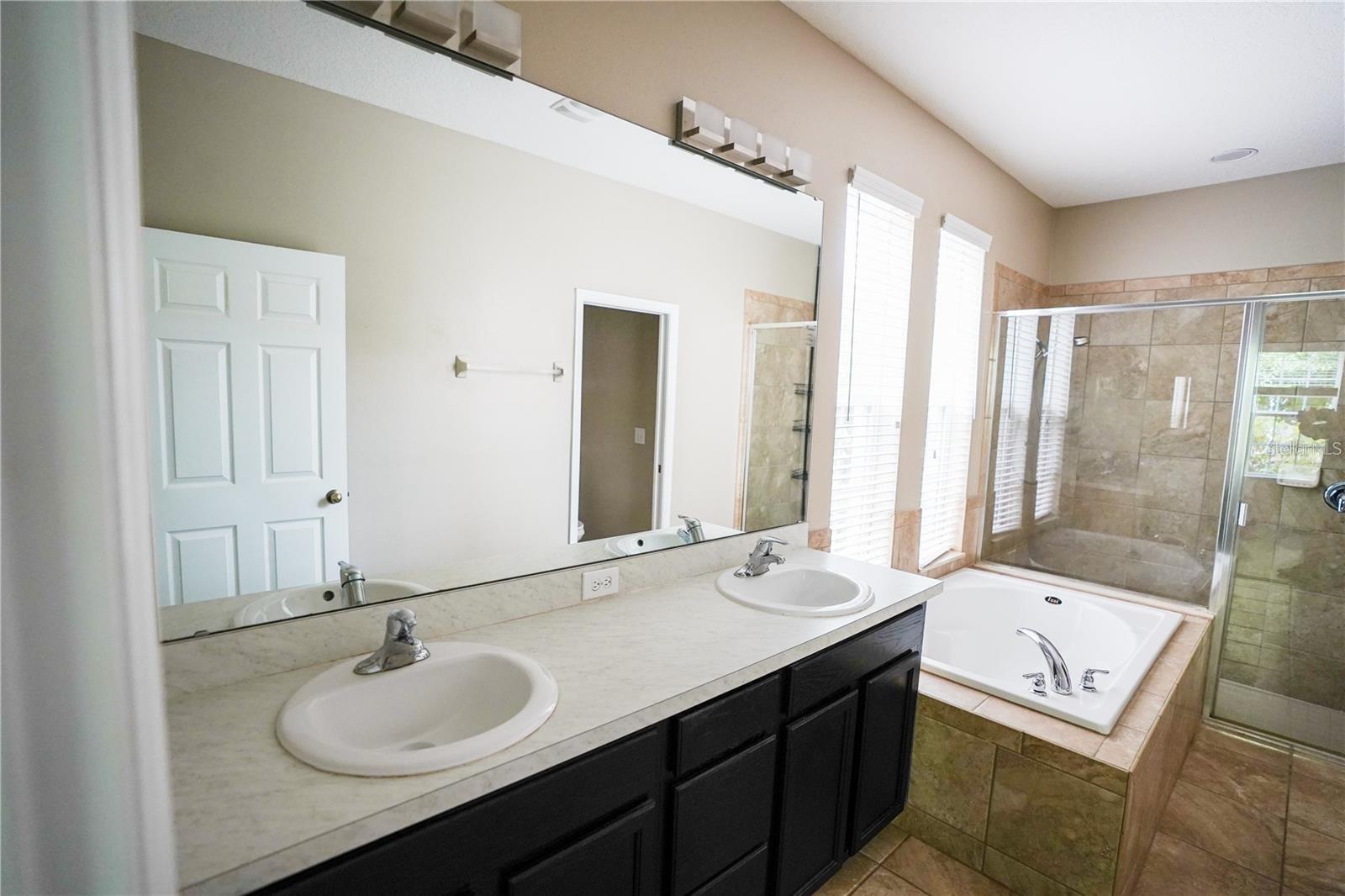 Image 11 of 19 For 6844 Sundrop Street