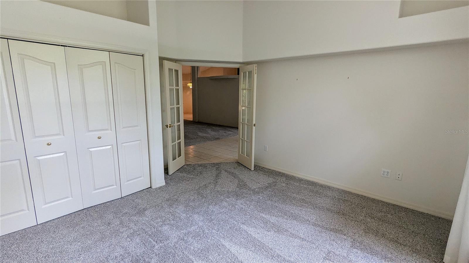 Image 23 of 37 For 2920 Lantana Drive