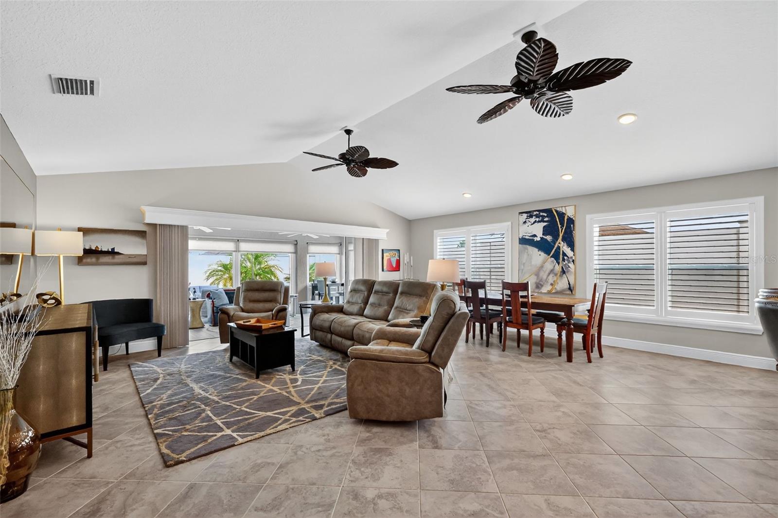 Image 14 of 53 For 1945 Rieger Road