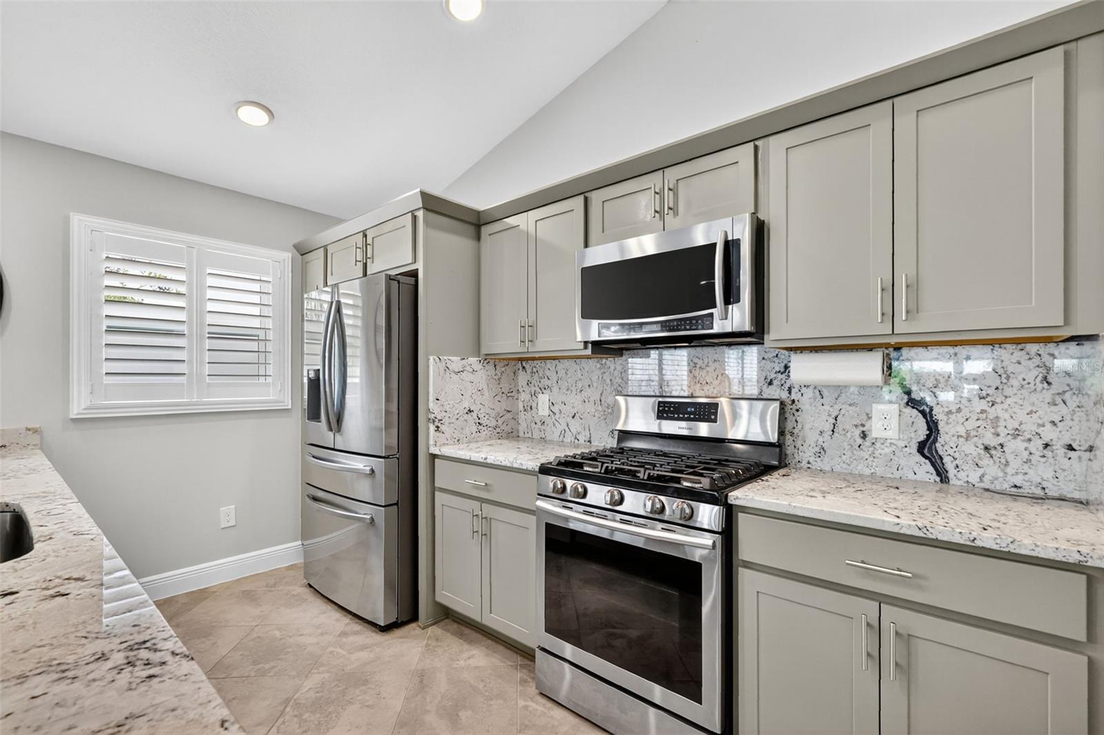 Image 6 of 53 For 1945 Rieger Road