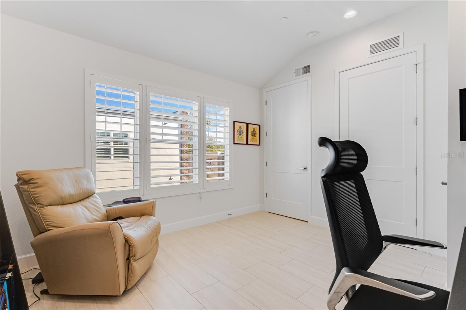 Image 62 of 92 For 133 Park Avenue