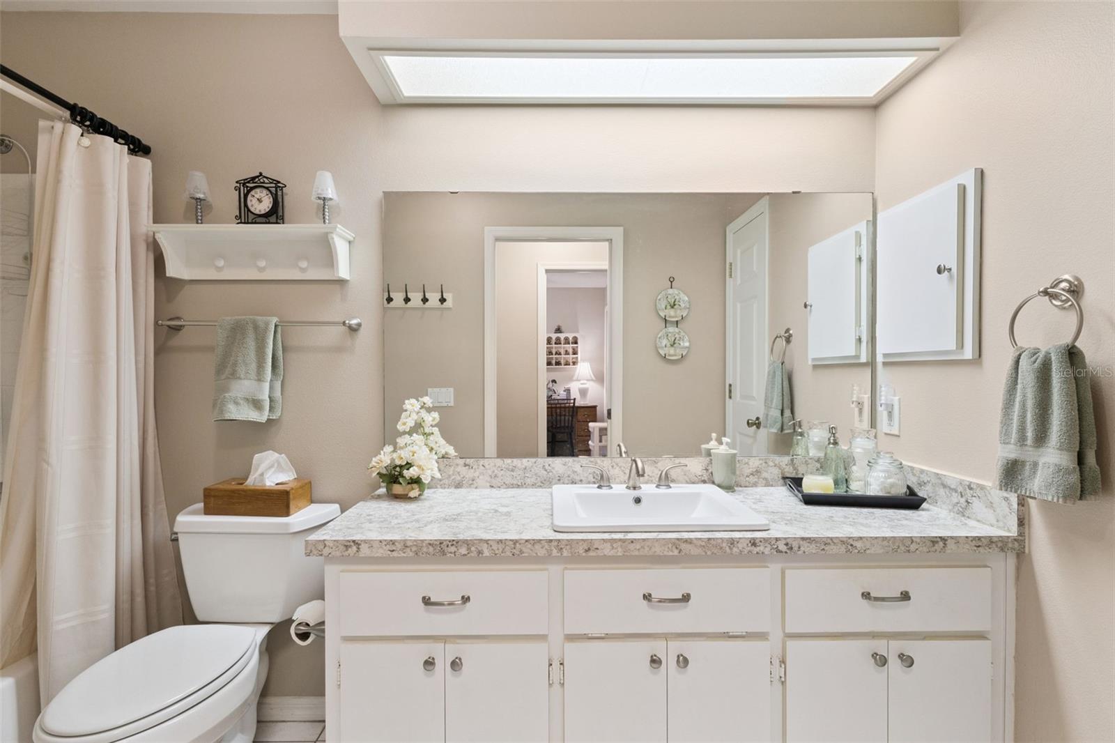 Image 29 of 84 For 6404 Tildon Court