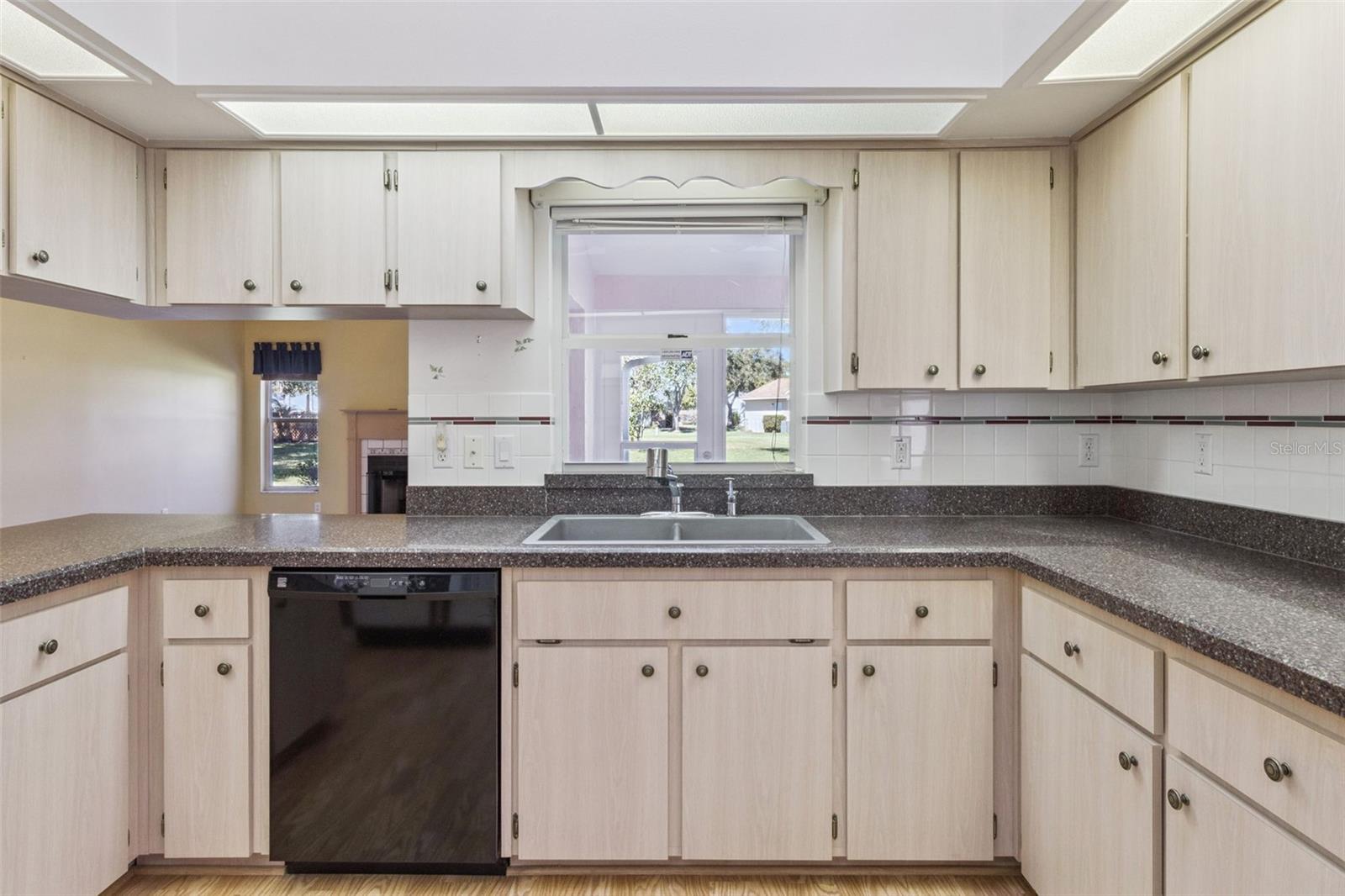 Image 14 of 86 For 6131 Wilander Street