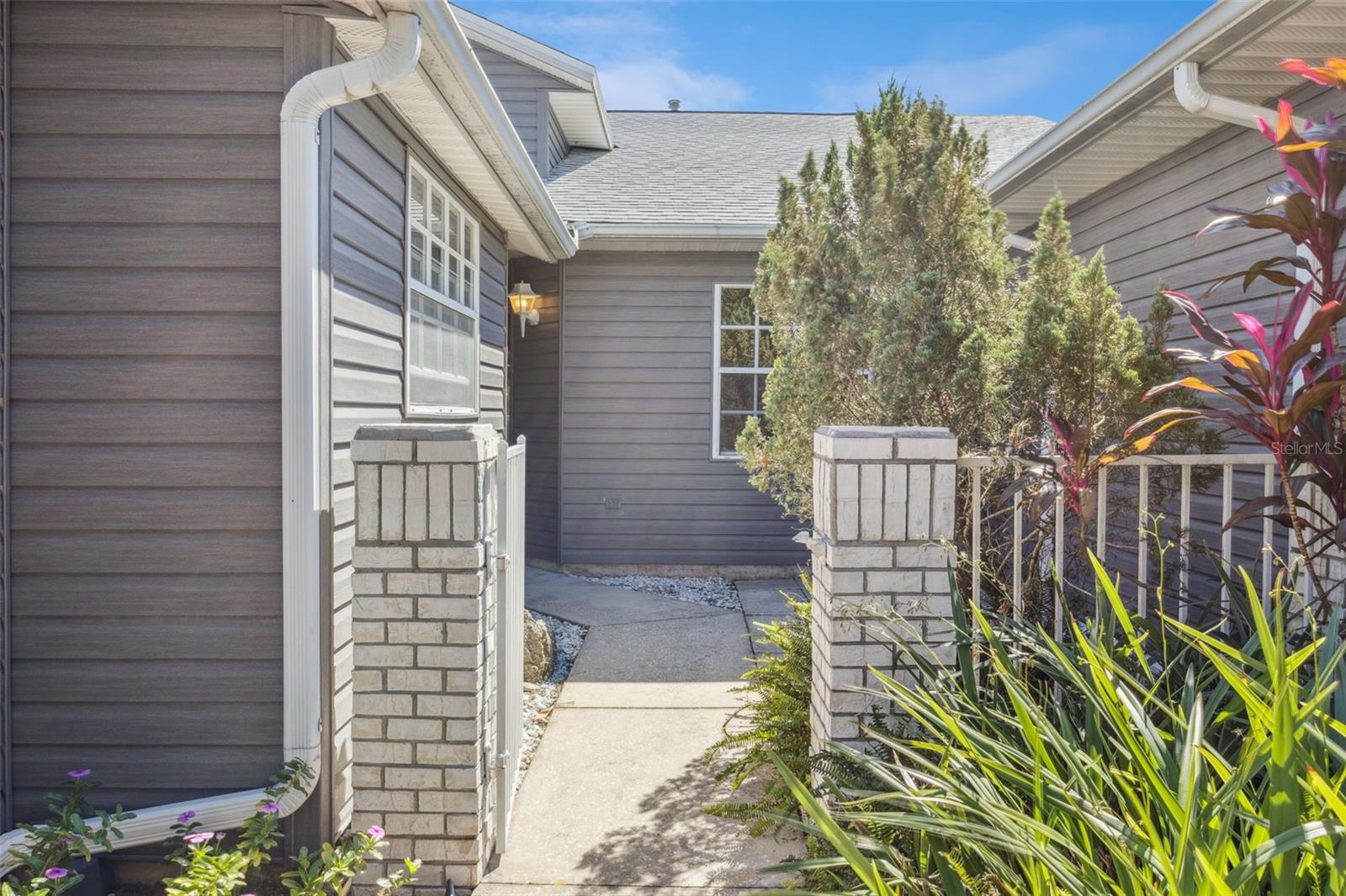 Image 3 of 82 For 26755 Cash Court