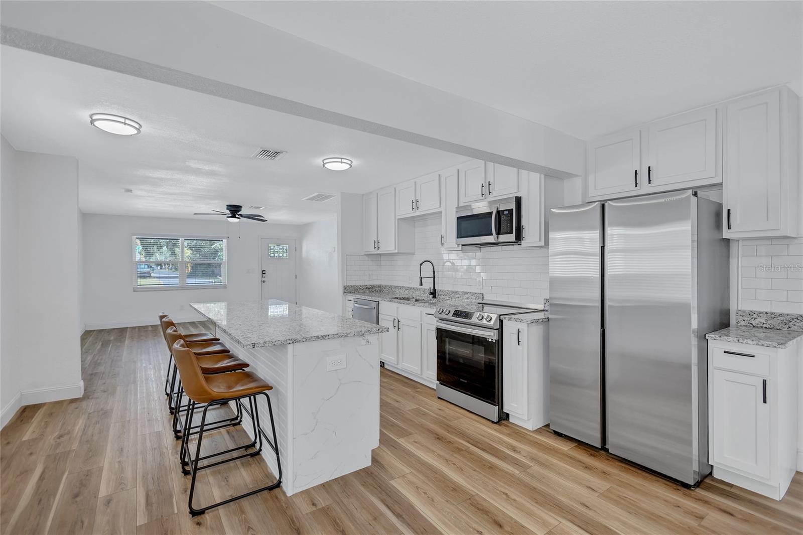 Image 14 of 42 For 3700 14th Street N