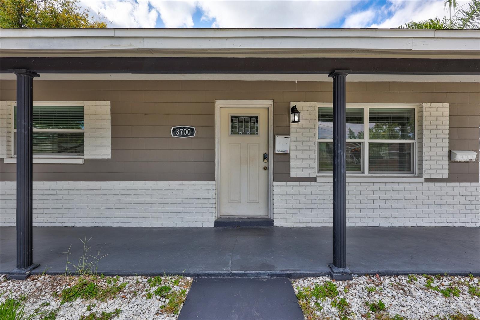 Image 2 of 42 For 3700 14th Street N